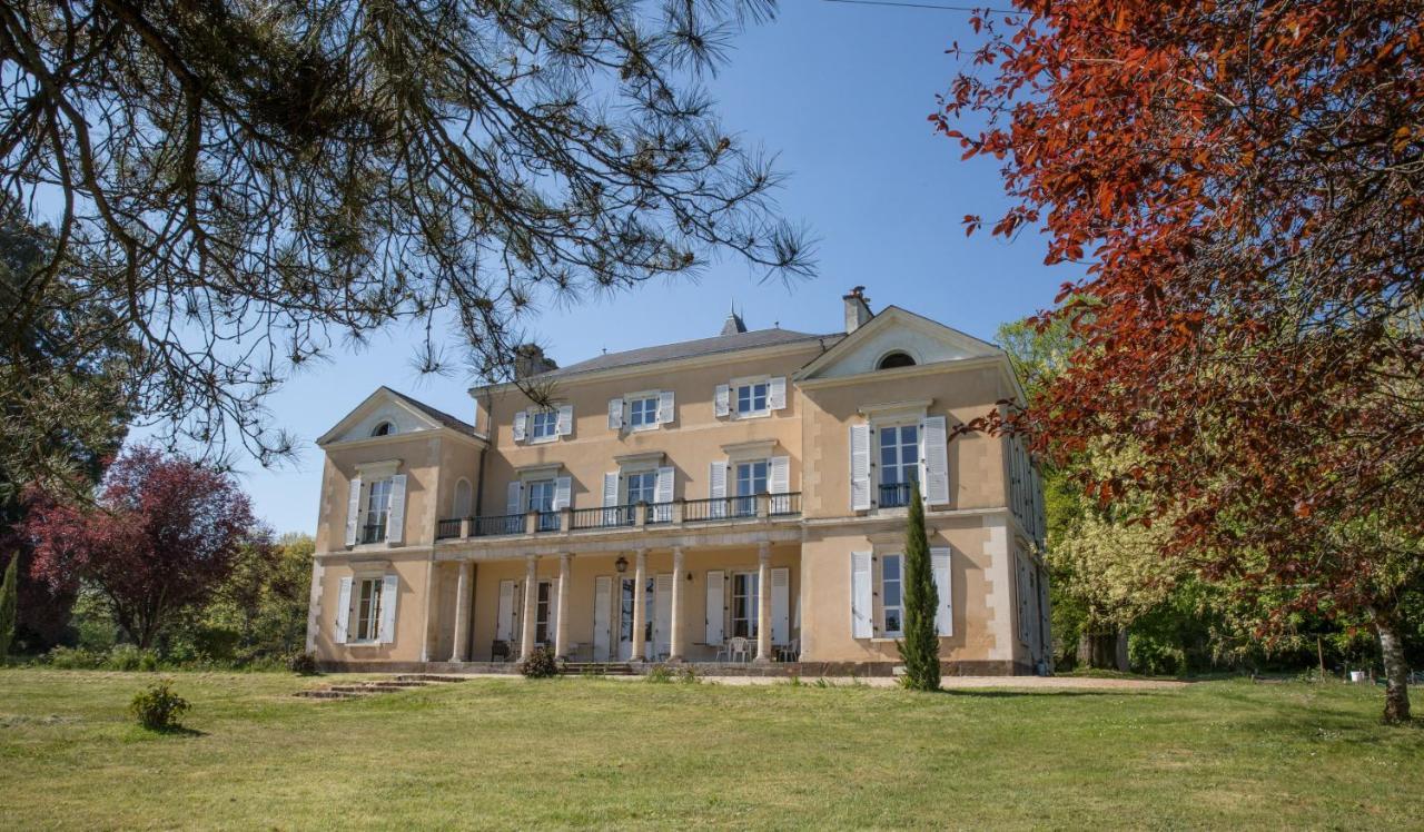 Manoir Des Etrichets Bed & Breakfast Сан-Сатурнин Екстериор снимка